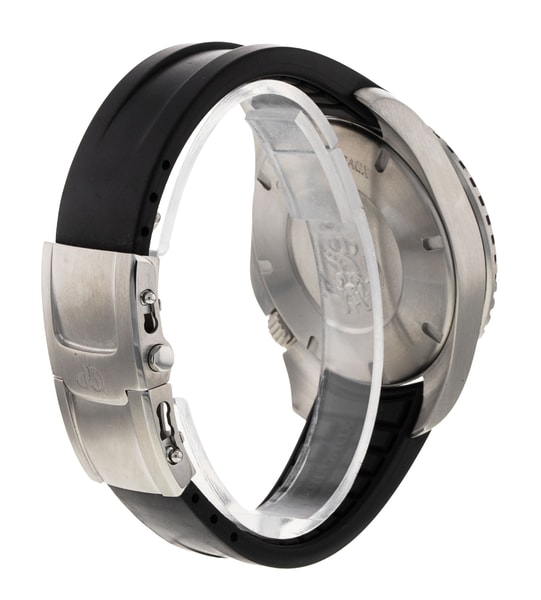 Girard Perregaux Sea Hawk 49950-19-632-FK6A